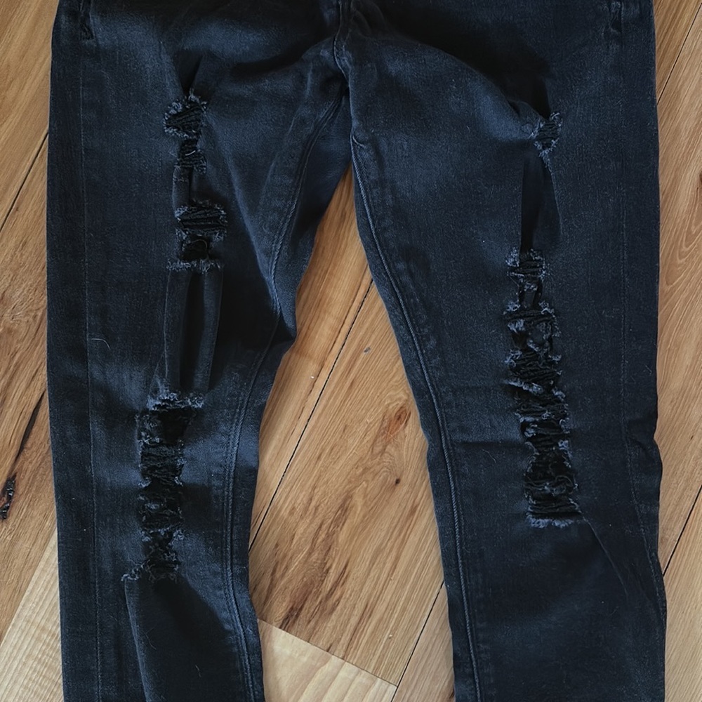 Express Distressed Jeans - Picture 3 of 5